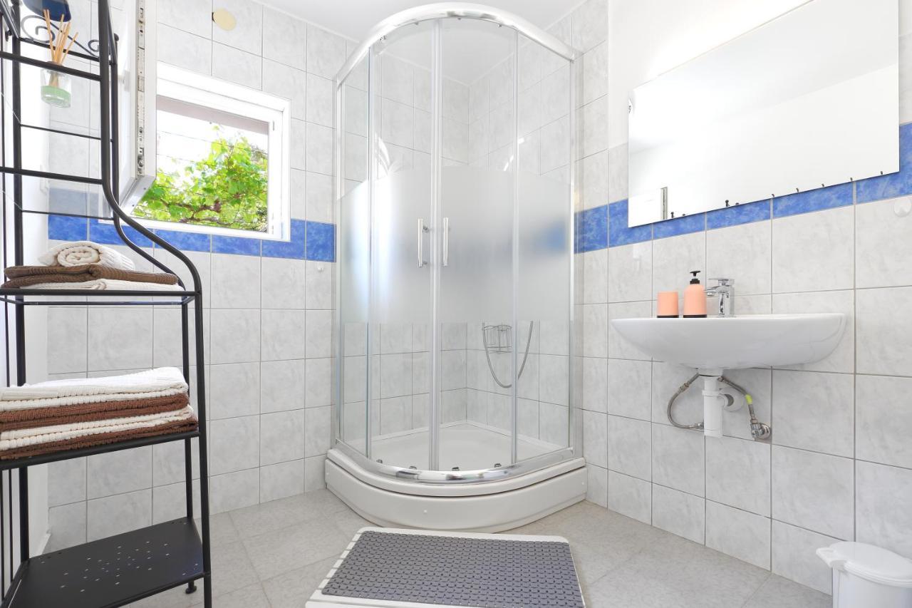 Apartman Don Pag Town Eksteriør billede